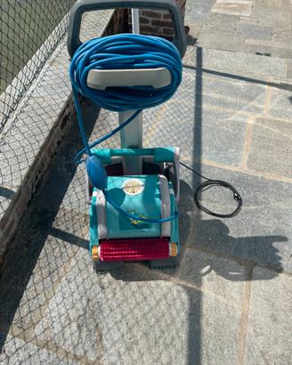 robot Piscina dolphin diagnostic 2001
