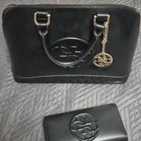 borsa e portafoglio Guess 