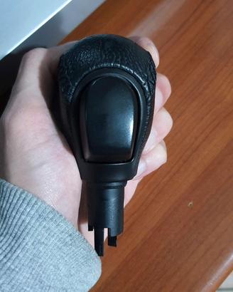 Pomello auto