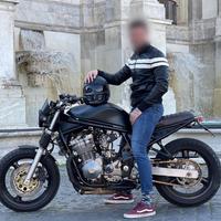 SUZUKI GSF 600 CAFE RACER - Custom Artigianale