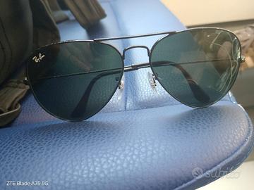 Ray Ban