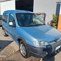 peuget rench 5 posti 