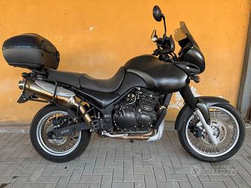 Triumph Tiger 900