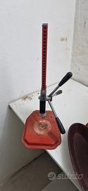 tappatrice per bottiglie 