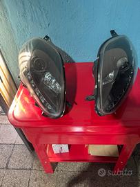 Fanali dell auto fiat grande punto evo