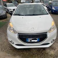 Peugeot 208 BlueHDi 100 S&S 5 porte Allure