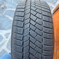 Gomme neve con cerchi in lega bmw 225 xe