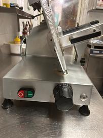 Affettatrice professionale 