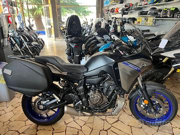 Moto Yamaha Tracer7