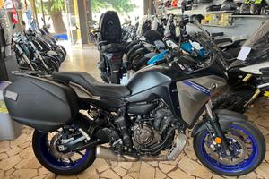 Moto Yamaha Tracer7