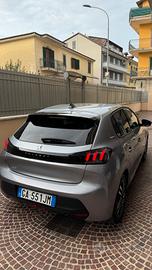 Peugeot 208 1.2 puretech 100