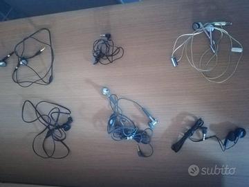 Cuffie per telefoni e radio
