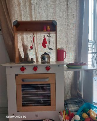 Cucina in legno per bambini Hape