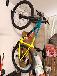 MTB TREK Caliber 9 in alluminio