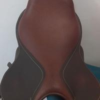 Equitazione, sella da salto.