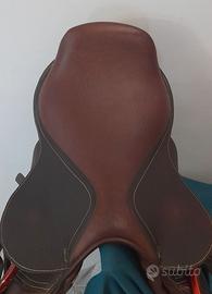 Equitazione, sella da salto.