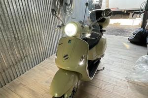 Vespa 200L granturismo