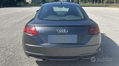 Audi TT  2000 cc Diesel