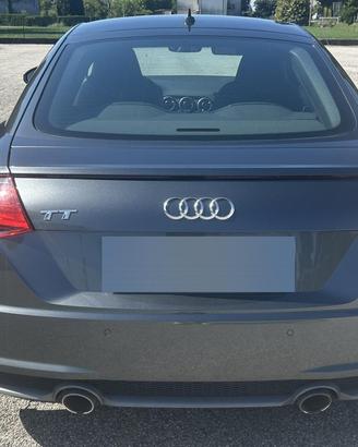 Audi TT  2000 cc Diesel