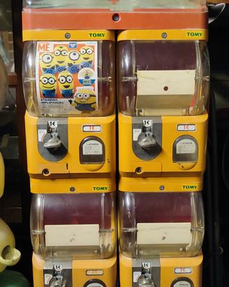 DISTRIBUTORE PER SORPRESE TOMY 