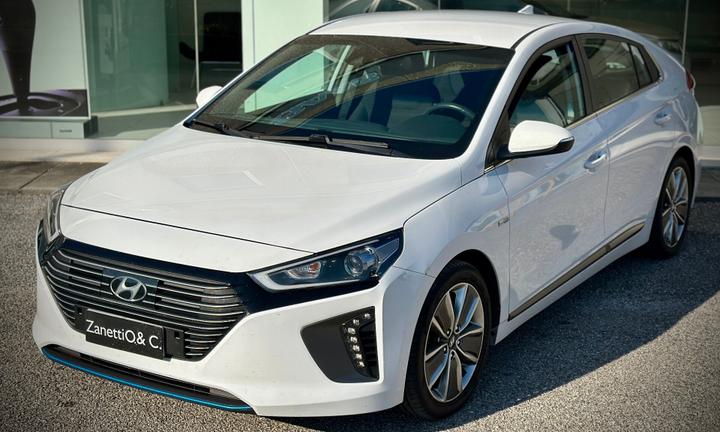 Hyundai Ioniq 1.6 Hybrid DCT Style