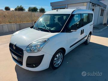 FIAT DOBLO AUTOVETTURA 5 POSTI