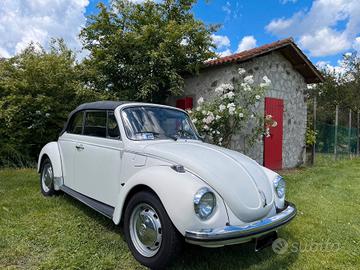 Volkswagen Maggiolino Cabrio