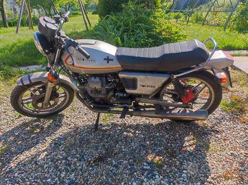 Moto Guzzi V 50 - 1982