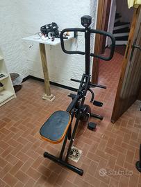 Total crunch (ADDOMINALI e DORSALI)