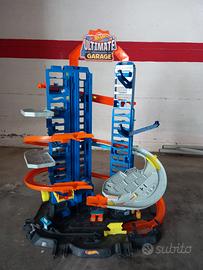 Piste Hot Whels e Super Pigiamini