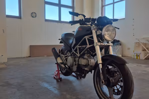 Ducati Monster Dark 