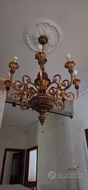 Lampadario vintage in legno/metallo dorato-8 luci
