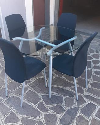Tavolo rotondo in vetro con 4 sedie 
