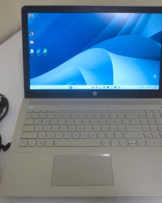 NOTEBOOK HP i7-7500U 8Gb SSD 240Gb.Win 11.Perfetto