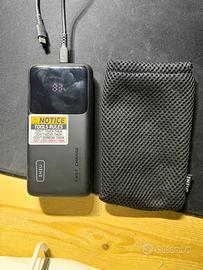 Power bank della iniu