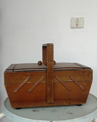 Cestino scatola da cucito vintage a fisarmonica 