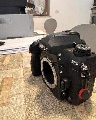 Nikon D780