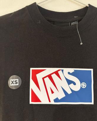 t shirt vans