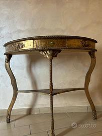 Tavolo salone