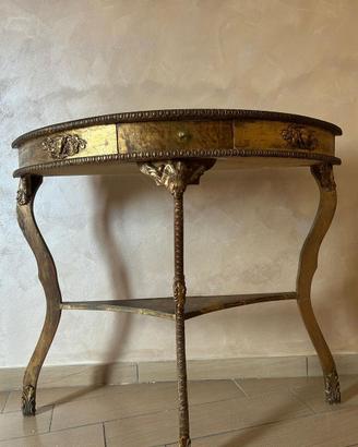 Tavolo salone