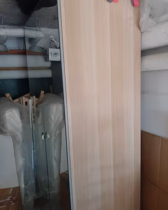 Armadio pari al nuovo