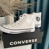 Converse Chuck Taylor All Star Hi New