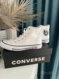 Converse Chuck Taylor All Star Hi New