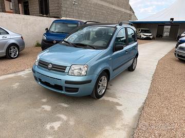Fiat Panda con tetto panoramico