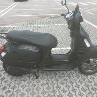Piaggio Vespa 250 GTS - 2008