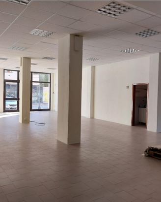Locale commerciale/uffici