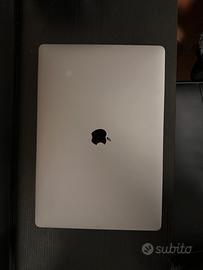 MacBook Pro 16” i9 / 16GB ram / ssd 1TB – Perfetto