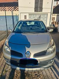 Renault clio III serie 2006