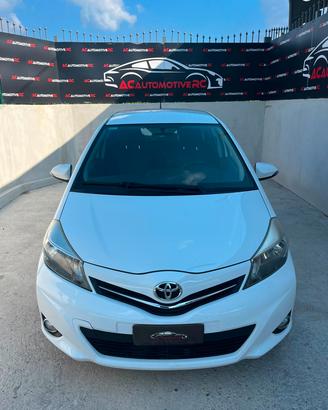 Toyota Yaris 1.0 5 porte Lounge