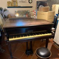 Piano mezza coda